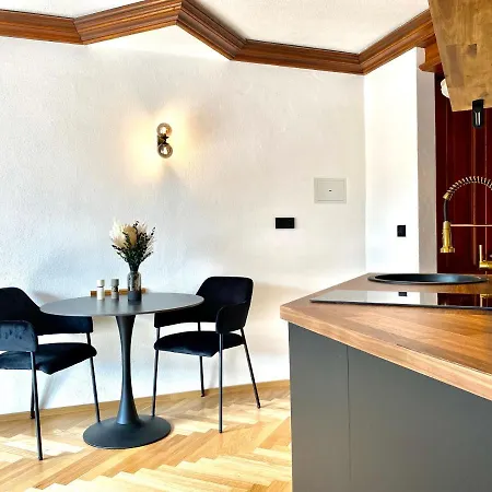 Apartment Mit Terrasse & Bergblick I Parkplatz I Seenaehe Füssen