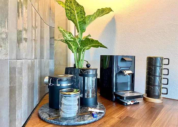 Apartment Mit Terrasse & Bergblick I Parkplatz I Seenaehe *