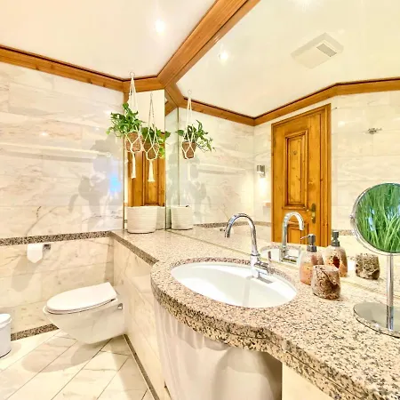 Butler Mountain Glory Bergblick I Kueche I Terrasse I Parkplatz I Netflix I Seenaehe Füssen