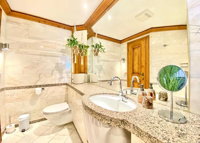 Apartment Mit Terrasse & Bergblick I Parkplatz I Seenaehe 福森